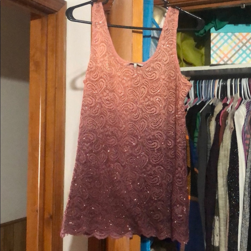 Buckle sparkle tank